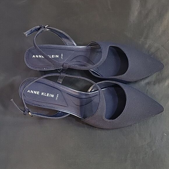 ANNE KLEIN IFLEX IZZI KITTEN  WOMEN'S HEEL - Picture 8 of 16